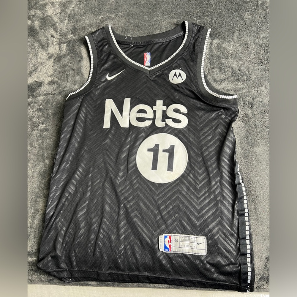 Kyrie Irving Brooklyn Nets jersey